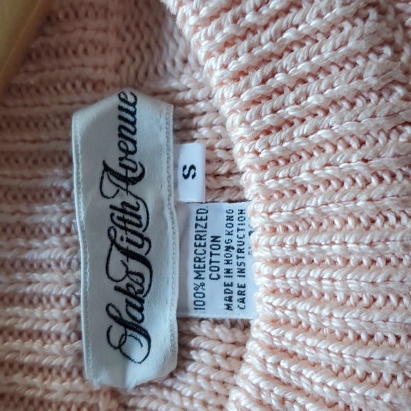 Saks Fifth Avenue sweater - Picture 5 of 6